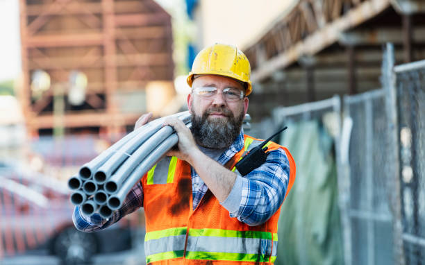 Best Emergency Plumber  in Pleasanton, TX